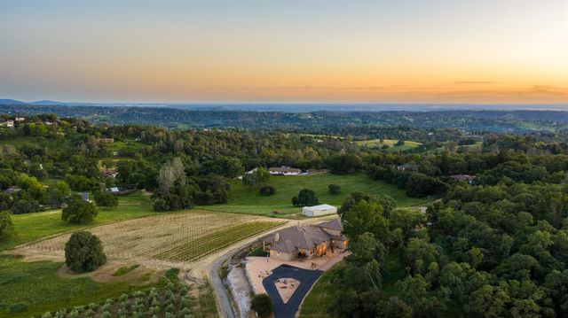 2385 Bald Hill Rd, Auburn, CA 95603