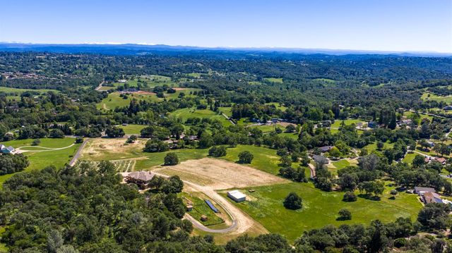 2385 Bald Hill Rd, Auburn, CA 95603