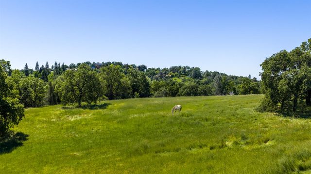 2385 Bald Hill Rd, Auburn, CA 95603