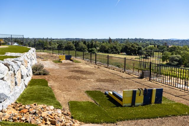 2385 Bald Hill Rd, Auburn, CA 95603