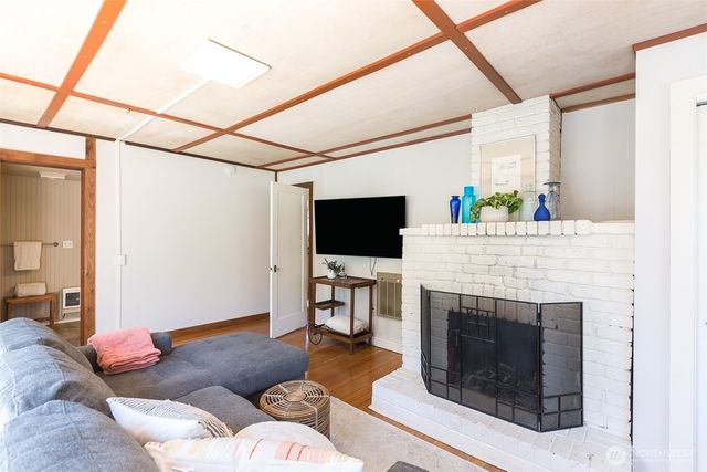 4900 Sequim Dungeness Way, Sequim, WA 98382