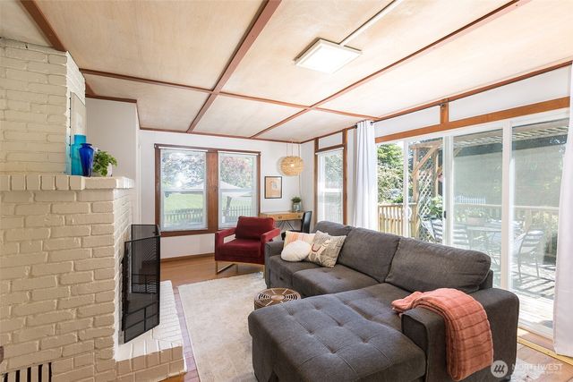 4900 Sequim Dungeness Way, Sequim, WA 98382