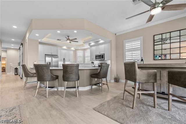 658 Vintage Reserve CIR S 7C, Naples, FL 34119