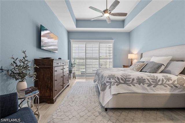 658 Vintage Reserve CIR S 7C, Naples, FL 34119