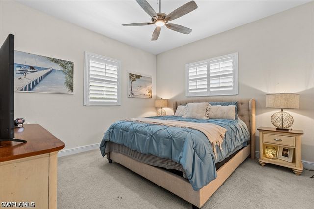 658 Vintage Reserve CIR S 7C, Naples, FL 34119