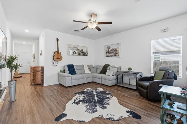 7601 Ivy Trellis TRL, Del Valle, TX 78617