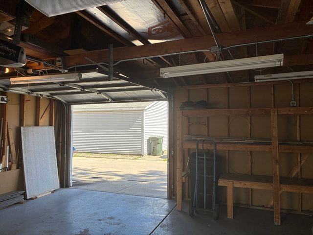 3441 Emerson Street, Franklin Park, IL 60131