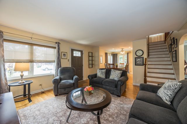 3441 Emerson Street, Franklin Park, IL 60131