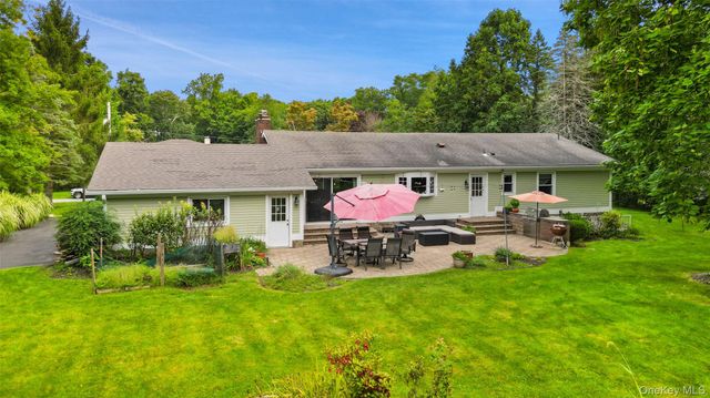 471 Hilltop Road, Yorktown Heights, NY 10598