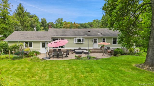 471 Hilltop Road, Yorktown Heights, NY 10598