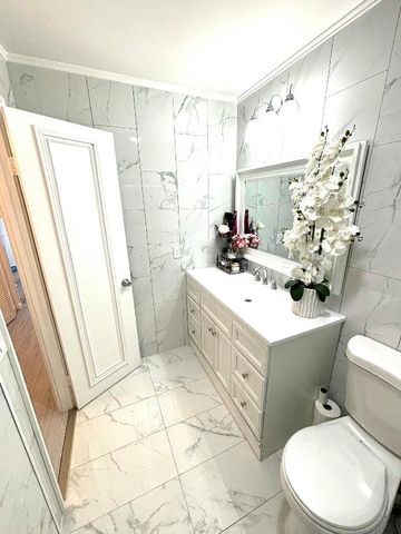 1000 NE 14th Avenue 306, Hallandale Beach, FL 33009