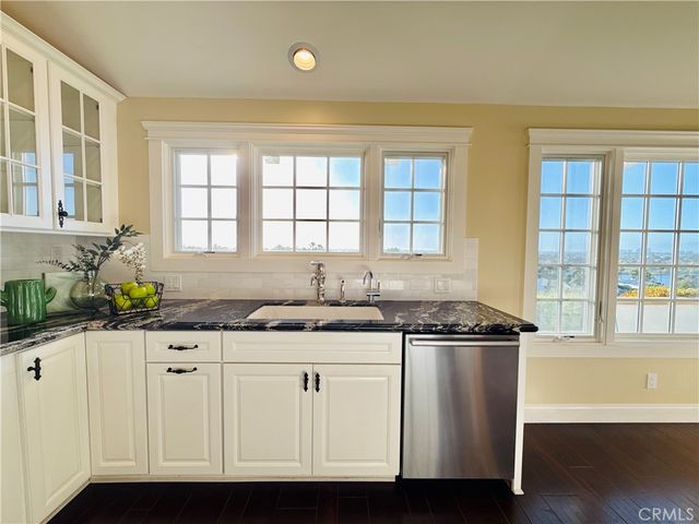 2839 Carob Street, Newport Beach, CA 92660