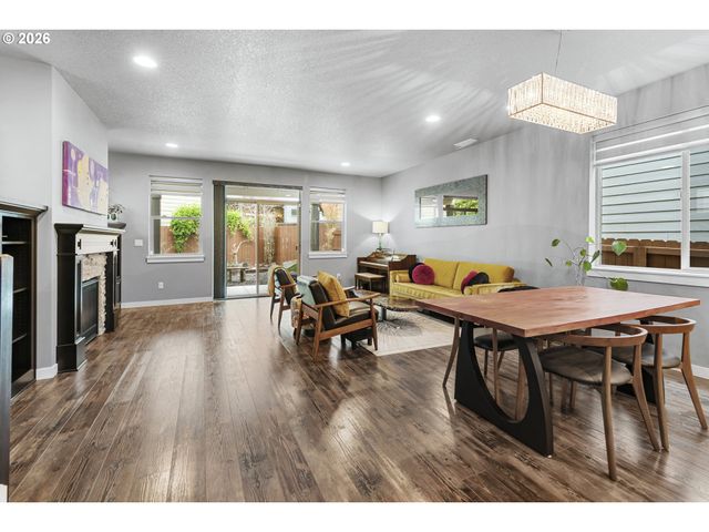 16802 Se 41ST Cir, Vancouver, WA 98683