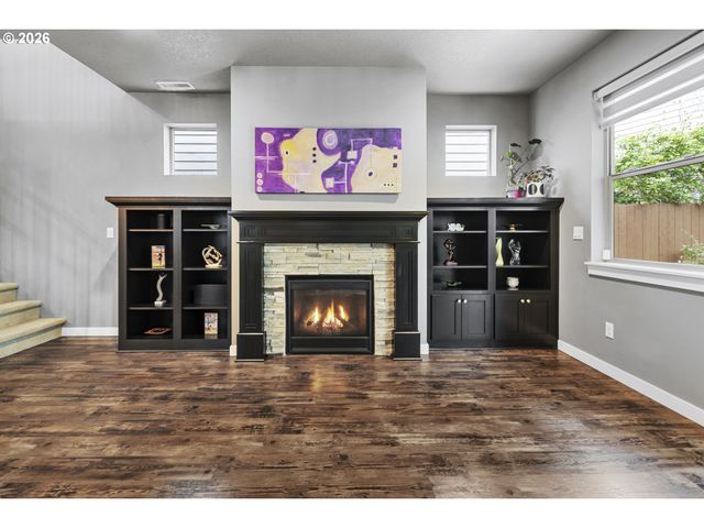 16802 Se 41ST Cir, Vancouver, WA 98683