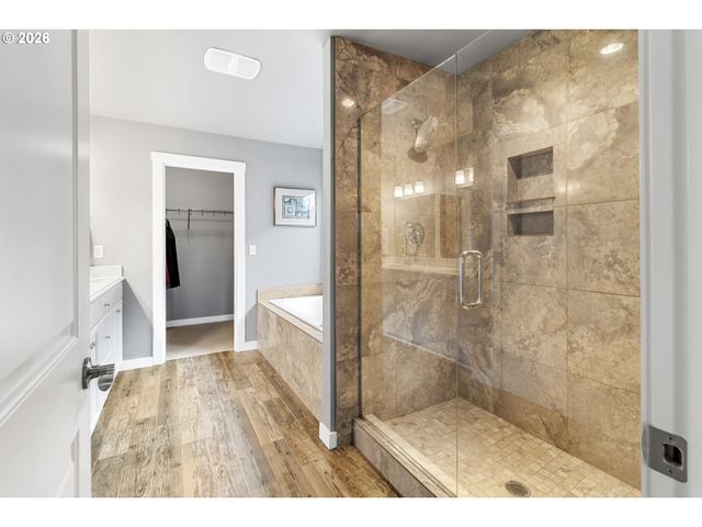 16802 Se 41ST Cir, Vancouver, WA 98683