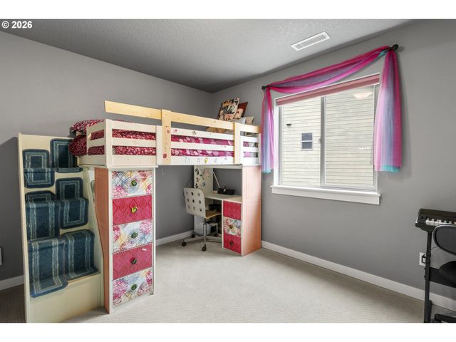 16802 Se 41ST Cir, Vancouver, WA 98683