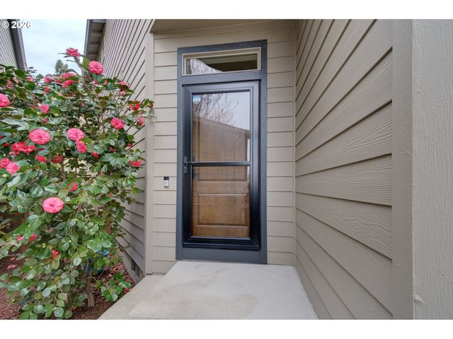 16802 Se 41ST Cir, Vancouver, WA 98683