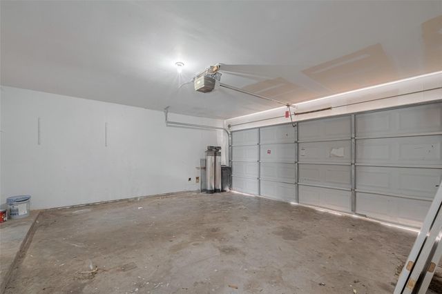 9926 Myrtle Field Lane, Houston, TX 77044