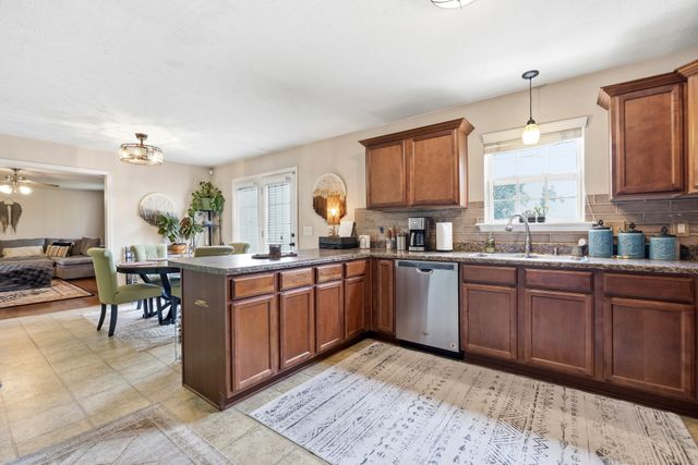 212 Grovedale Trce, Antioch, TN 37013