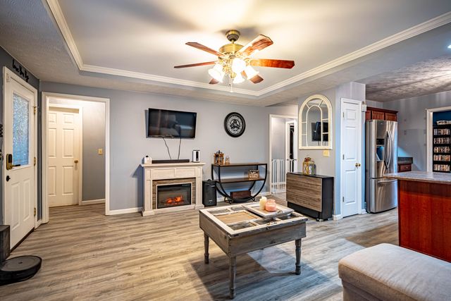 5269 DOBSON Lane, Shelbyville, KY 40065