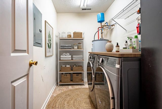 5269 DOBSON Lane, Shelbyville, KY 40065