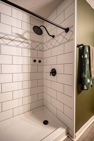 5269 DOBSON Lane, Shelbyville, KY 40065