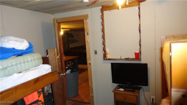 956 Hog Run Road, New Martinsville, WV 26155