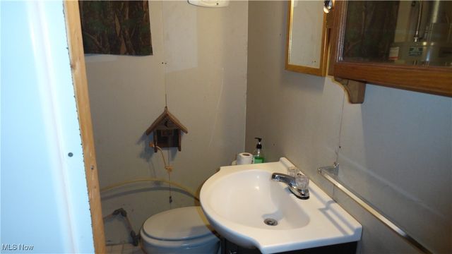 956 Hog Run Road, New Martinsville, WV 26155