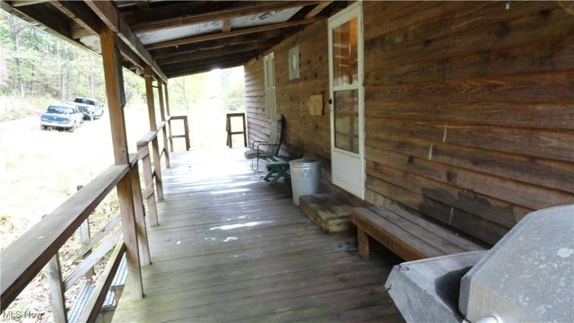 956 Hog Run Road, New Martinsville, WV 26155