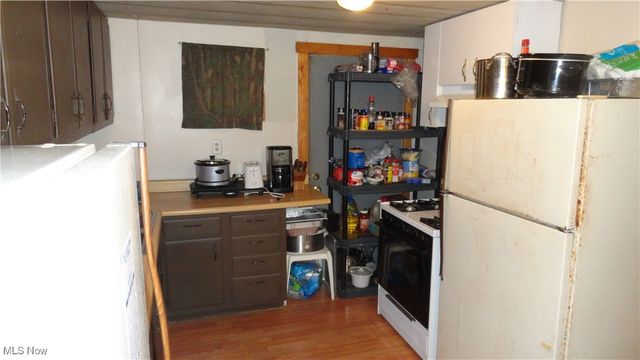 956 Hog Run Road, New Martinsville, WV 26155