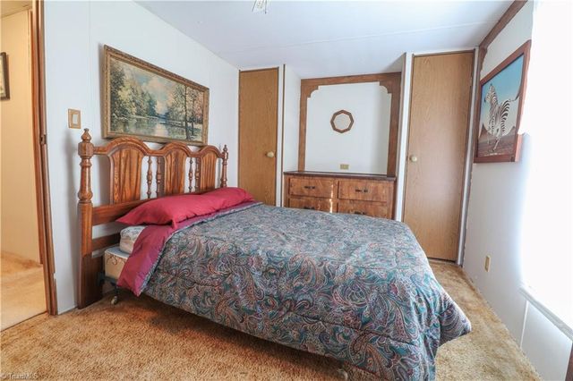 2369 Price Road, Eden, NC 27288