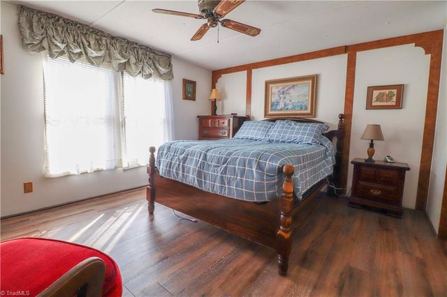 2369 Price Road, Eden, NC 27288