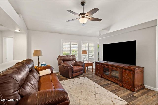8775 W LOCKLAND Court, Peoria, AZ 85382