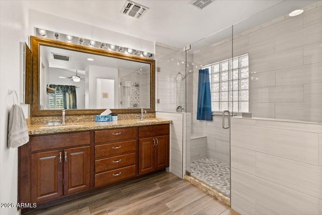 8775 W LOCKLAND Court, Peoria, AZ 85382