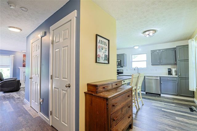 531 Lookout Ridge Drive, Lebanon, OH 45036