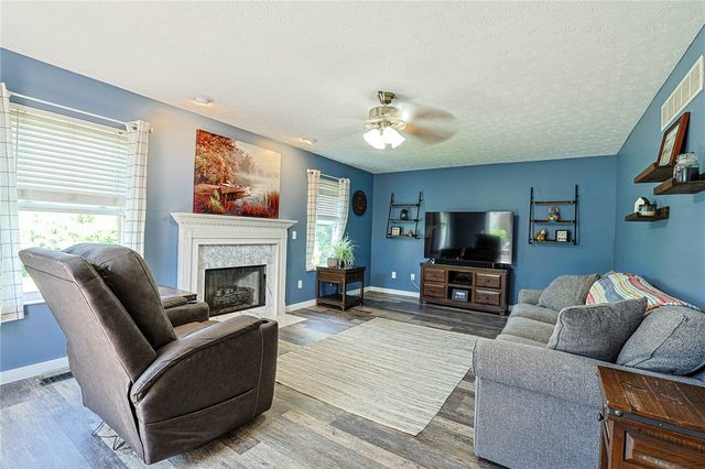 531 Lookout Ridge Drive, Lebanon, OH 45036