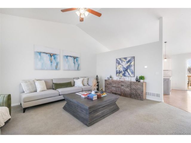 9771 Cascade St, Firestone, CO 80504