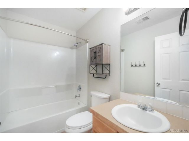 9771 Cascade St, Firestone, CO 80504