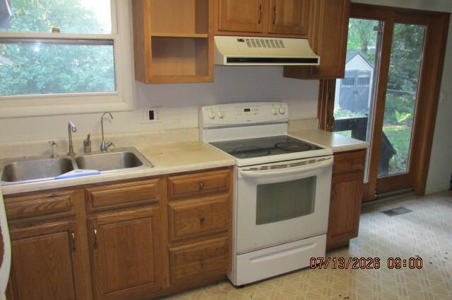 746 Buchanan Avenue, Kalamazoo, MI 49008