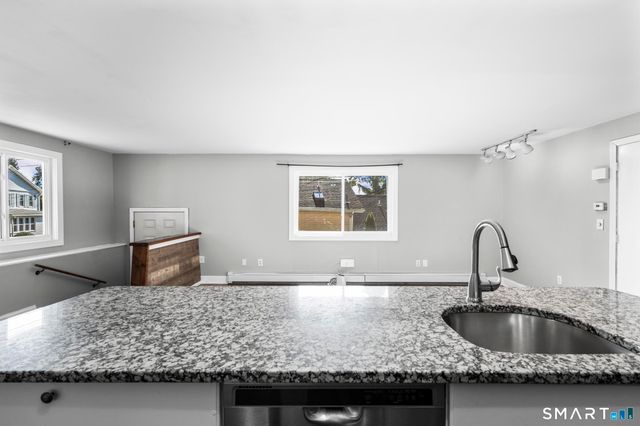 68 Ivy Street A, Branford, CT 06405