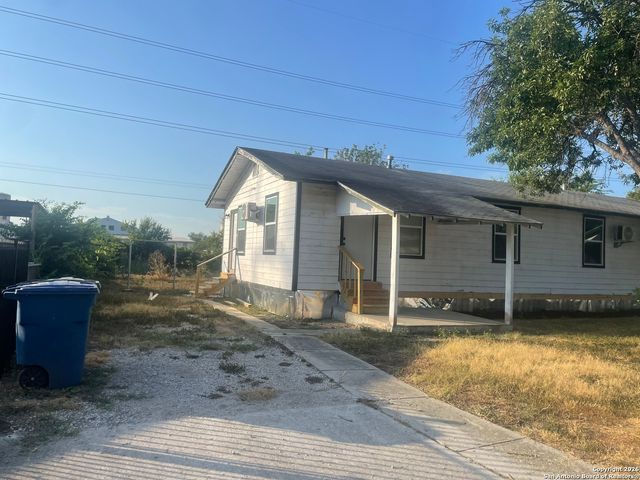 3114 Saturn, San Antonio, TX 78226