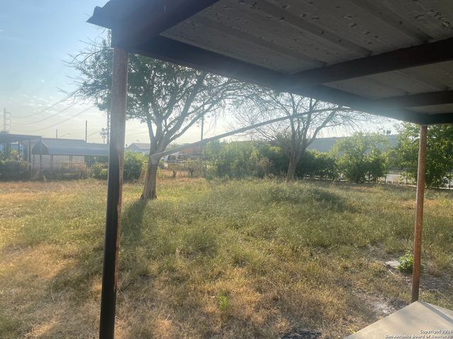 3114 Saturn, San Antonio, TX 78226