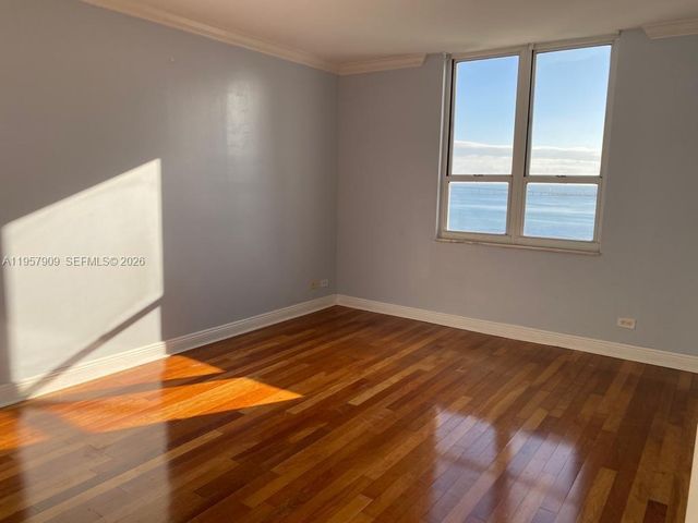 701 Brickell Key Blvd 1902, Miami, FL 33131