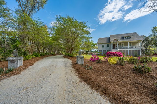 7731 Chaplin Garden Lane, Edisto Island, SC 29438