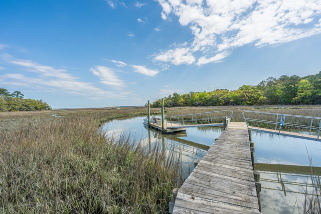 7731 Chaplin Garden Lane, Edisto Island, SC 29438