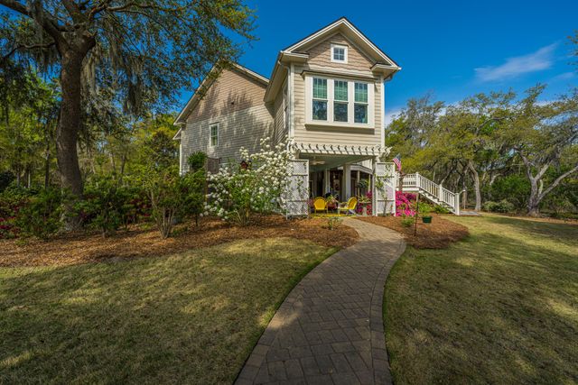 7731 Chaplin Garden Lane, Edisto Island, SC 29438