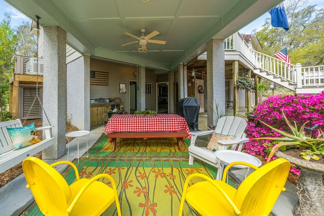 7731 Chaplin Garden Lane, Edisto Island, SC 29438