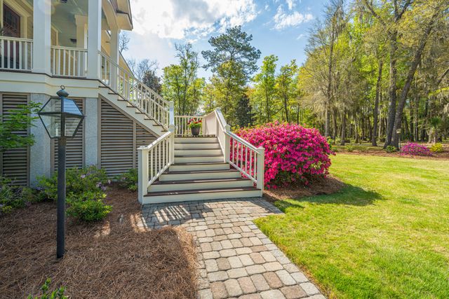 7731 Chaplin Garden Lane, Edisto Island, SC 29438