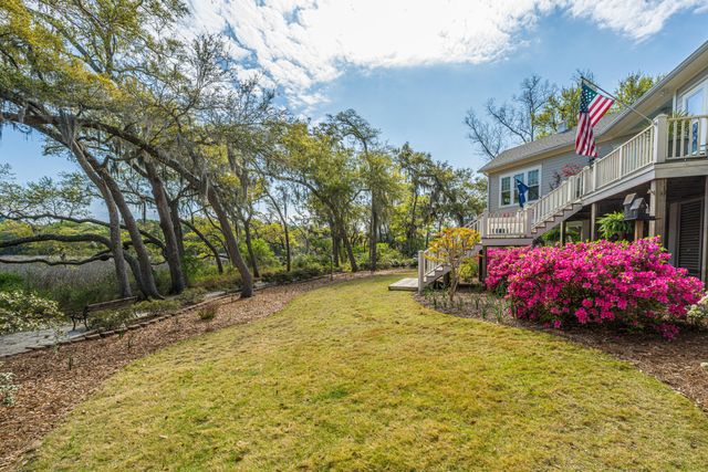 7731 Chaplin Garden Lane, Edisto Island, SC 29438