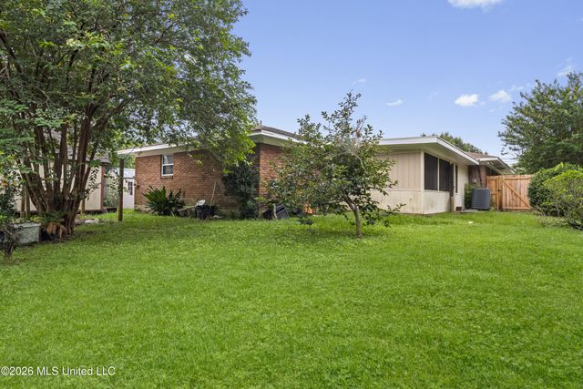 2213 Swetman Boulevard, Gulfport, MS 39507